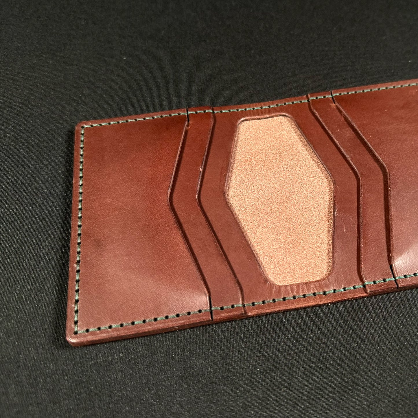 BIFOLD WALLET (PDF)
